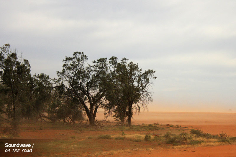 Outback poussiéreux