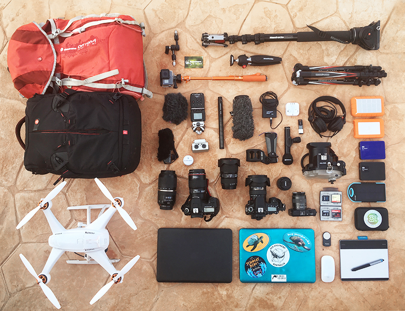 Nomad production / Graphic Design / Photography / Audio Recording / Video Editing