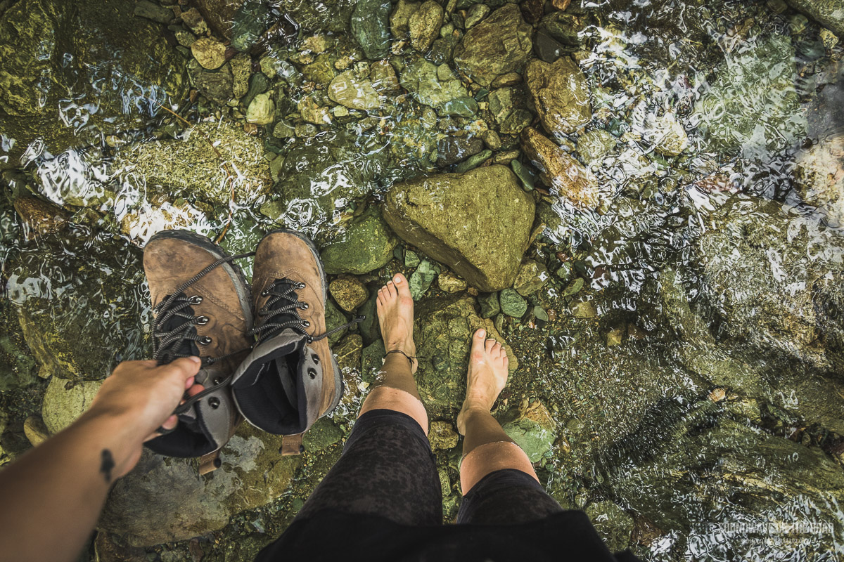 Hiking vibe - Traverser des rivières au Canada